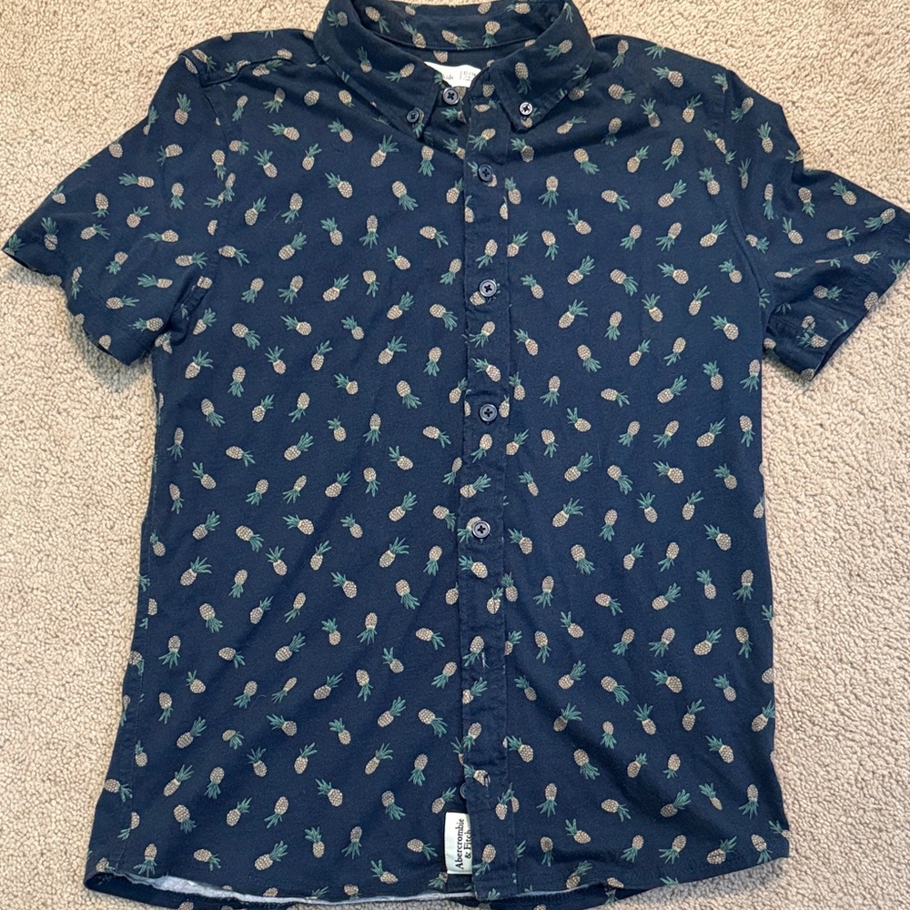 Abercrombie Kids Blue Pineapple Button Down Shirt size 13-14